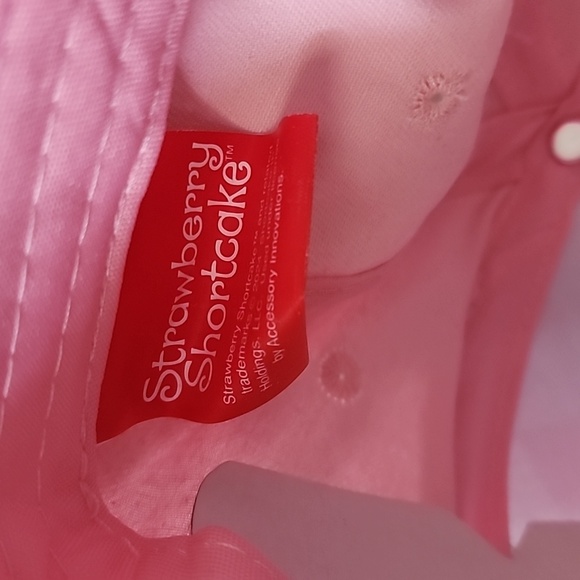 Strawberry Shortcake Hat - Picture 4 of 5